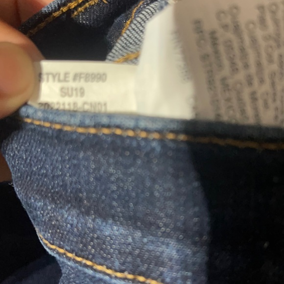 Madewell 9" Mid-Rise Skinny Jeans in Larkspur Wash - Picture 5 of 5